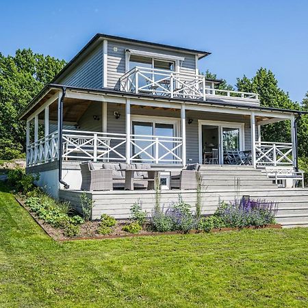 Exclusive Tranquil Villa By The Sea, Boat Available Drottningskär Eksteriør bilde